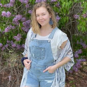 Meet your Posher, Lyndsey